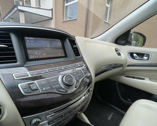 Серый Инфинити QX60, объемом двигателя 3.5 л и пробегом 190 тыс. км за 12500 $, фото 11 на Automoto.ua