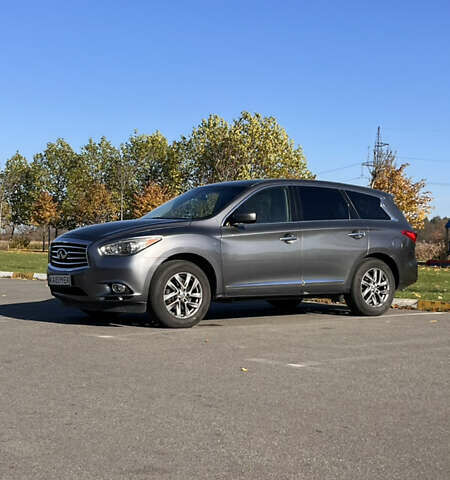 Серый Инфинити QX60, объемом двигателя 3.5 л и пробегом 245 тыс. км за 14800 $, фото 1 на Automoto.ua