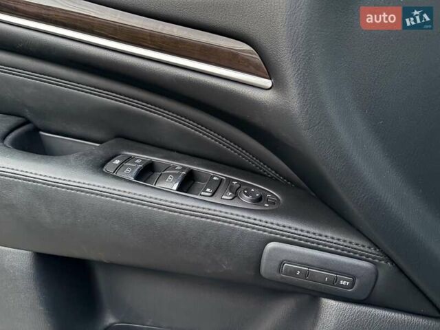 Серый Инфинити QX60, объемом двигателя 3.5 л и пробегом 149 тыс. км за 17700 $, фото 14 на Automoto.ua
