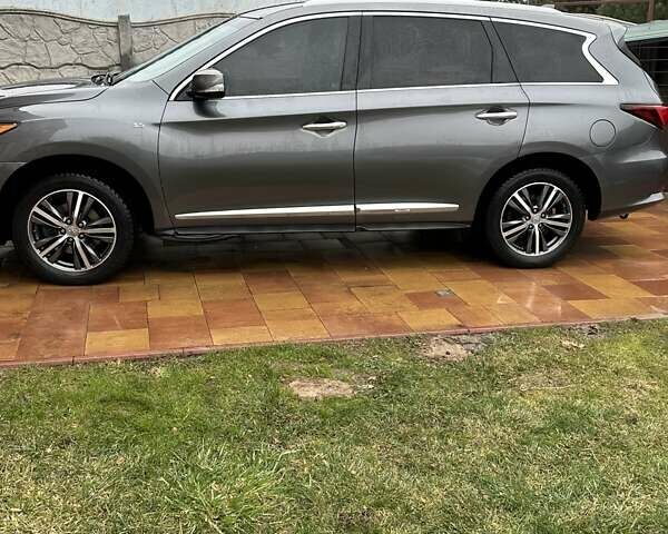 Серый Инфинити QX60, объемом двигателя 3.5 л и пробегом 168 тыс. км за 17300 $, фото 7 на Automoto.ua