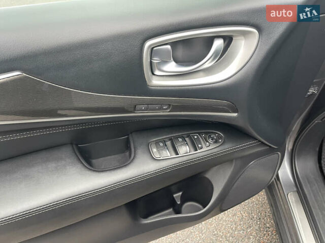 Серый Инфинити QX60, объемом двигателя 3.5 л и пробегом 123 тыс. км за 22500 $, фото 23 на Automoto.ua