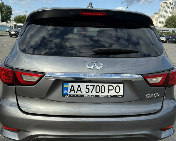 Серый Инфинити QX60, объемом двигателя 3.5 л и пробегом 243 тыс. км за 19000 $, фото 14 на Automoto.ua