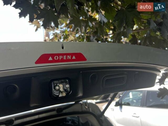 Сірий Інфініті QX60, об'ємом двигуна 3.5 л та пробігом 162 тис. км за 18500 $, фото 13 на Automoto.ua