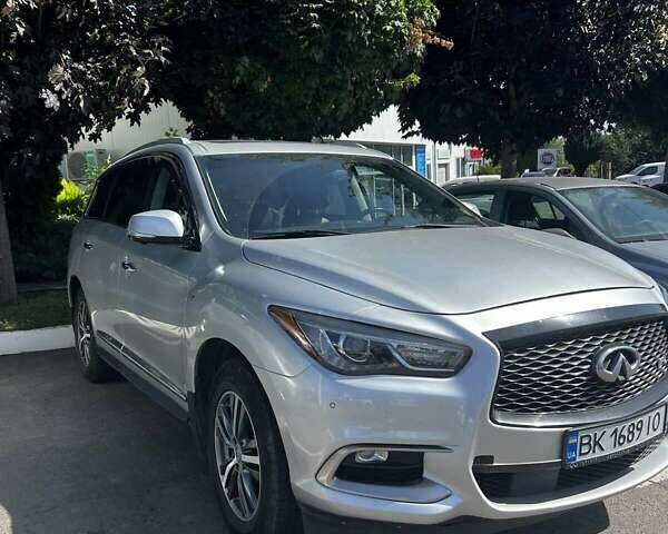 Сірий Інфініті QX60, об'ємом двигуна 3.5 л та пробігом 162 тис. км за 18500 $, фото 2 на Automoto.ua