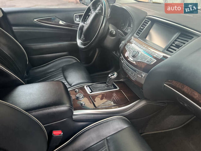 Серый Инфинити QX60, объемом двигателя 3.5 л и пробегом 161 тыс. км за 23000 $, фото 20 на Automoto.ua