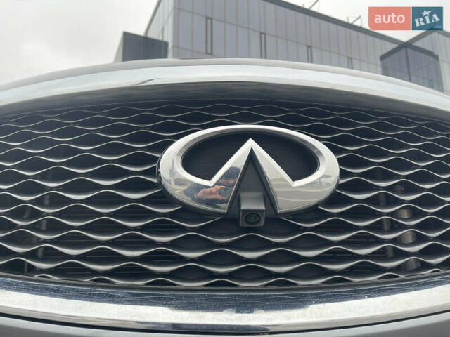 Серый Инфинити QX60, объемом двигателя 3.5 л и пробегом 123 тыс. км за 22500 $, фото 8 на Automoto.ua