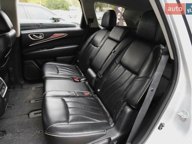 Серый Инфинити QX60, объемом двигателя 3.5 л и пробегом 155 тыс. км за 18500 $, фото 9 на Automoto.ua