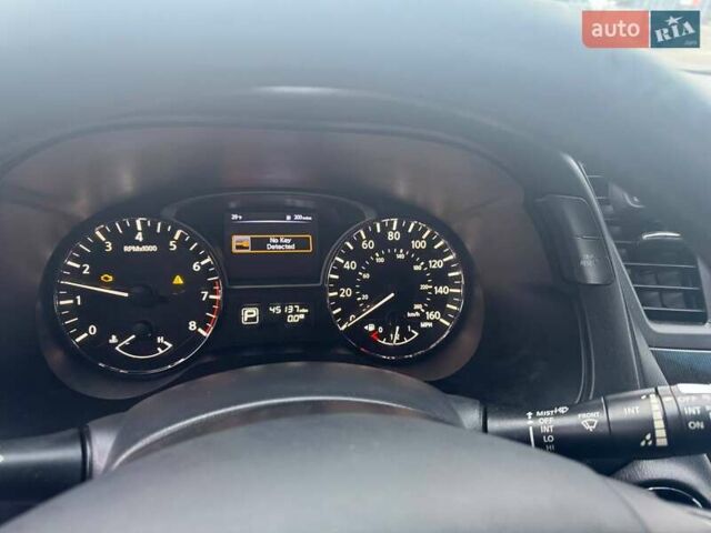 Серый Инфинити QX60, объемом двигателя 3.5 л и пробегом 72 тыс. км за 13900 $, фото 11 на Automoto.ua