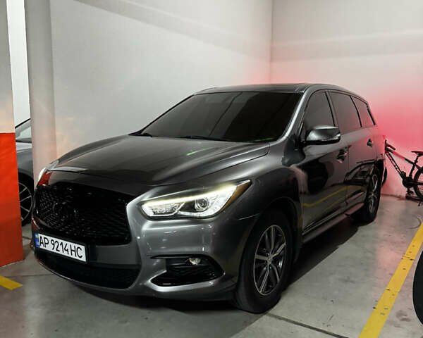Серый Инфинити QX60, объемом двигателя 3.5 л и пробегом 166 тыс. км за 19500 $, фото 2 на Automoto.ua
