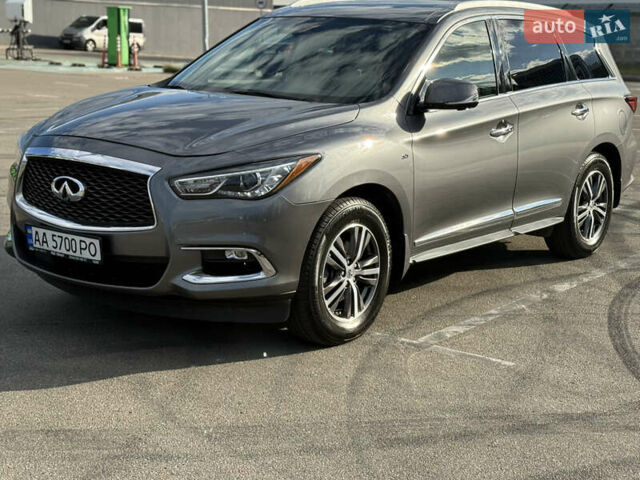 Серый Инфинити QX60, объемом двигателя 3.5 л и пробегом 243 тыс. км за 19000 $, фото 3 на Automoto.ua