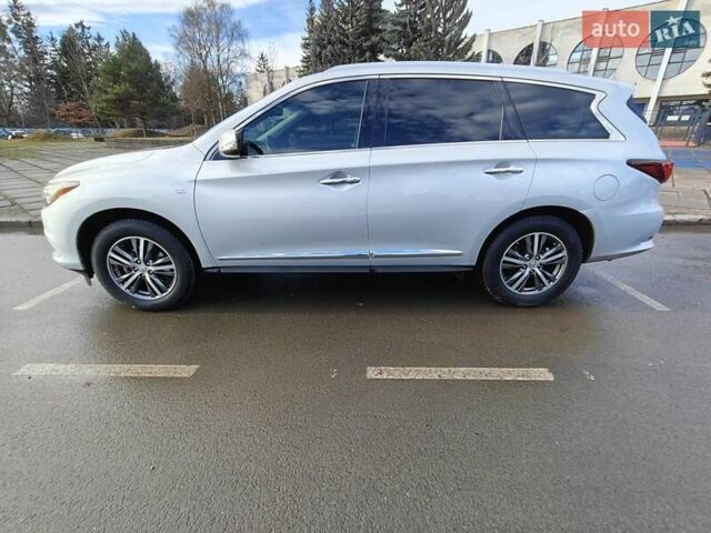 Серый Инфинити QX60, объемом двигателя 3.5 л и пробегом 165 тыс. км за 16900 $, фото 12 на Automoto.ua