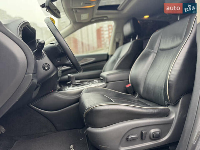 Серый Инфинити QX60, объемом двигателя 3.5 л и пробегом 190 тыс. км за 17900 $, фото 10 на Automoto.ua