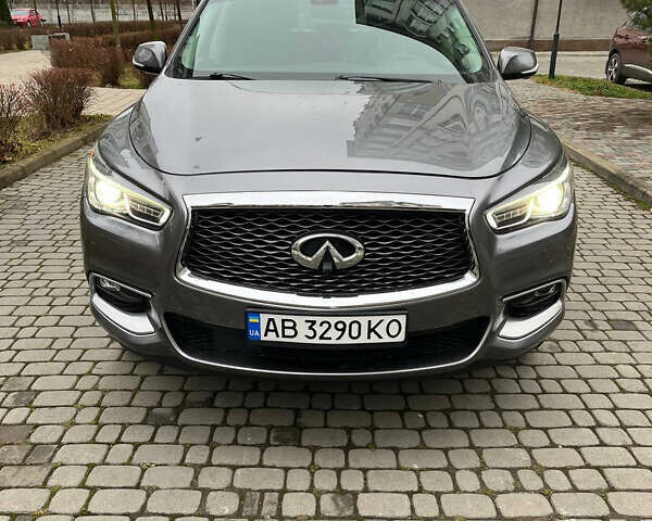 Серый Инфинити QX60, объемом двигателя 3.5 л и пробегом 184 тыс. км за 16500 $, фото 2 на Automoto.ua