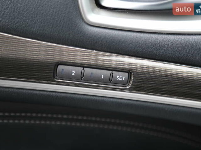 Серый Инфинити QX60, объемом двигателя 3.5 л и пробегом 155 тыс. км за 18500 $, фото 25 на Automoto.ua