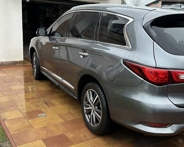 Серый Инфинити QX60, объемом двигателя 3.5 л и пробегом 168 тыс. км за 17300 $, фото 6 на Automoto.ua