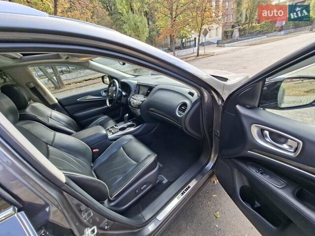 Серый Инфинити QX60, объемом двигателя 3.5 л и пробегом 100 тыс. км за 18700 $, фото 12 на Automoto.ua