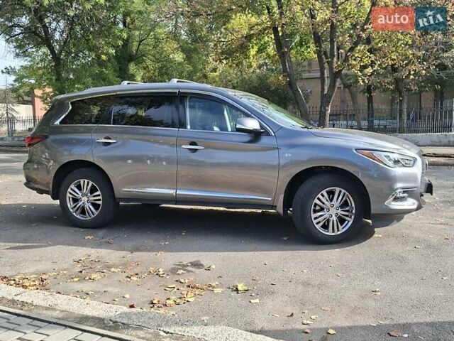Серый Инфинити QX60, объемом двигателя 3.5 л и пробегом 100 тыс. км за 18700 $, фото 8 на Automoto.ua