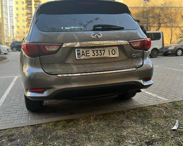 Серый Инфинити QX60, объемом двигателя 3.5 л и пробегом 123 тыс. км за 18700 $, фото 8 на Automoto.ua