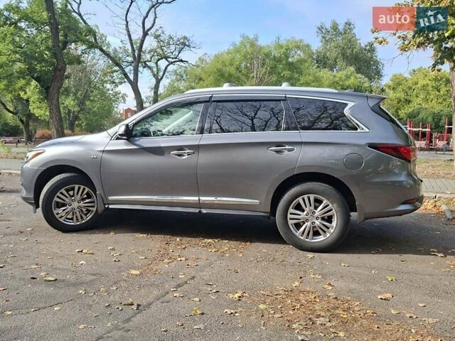 Серый Инфинити QX60, объемом двигателя 3.5 л и пробегом 100 тыс. км за 18700 $, фото 7 на Automoto.ua