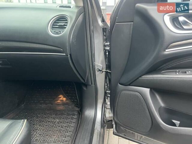 Серый Инфинити QX60, объемом двигателя 3.5 л и пробегом 143 тыс. км за 17500 $, фото 14 на Automoto.ua
