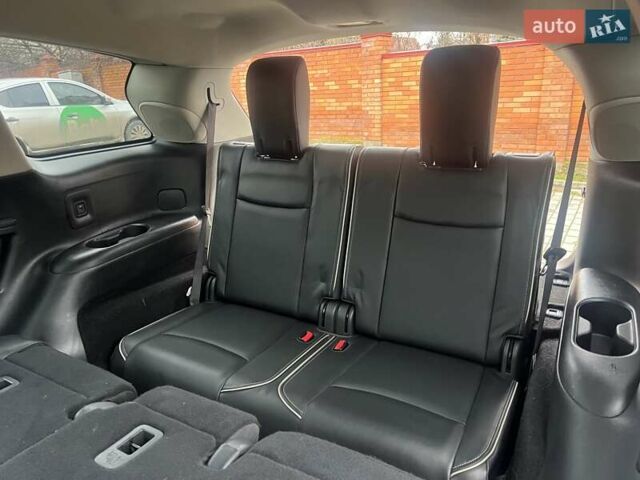 Серый Инфинити QX60, объемом двигателя 3.5 л и пробегом 143 тыс. км за 17500 $, фото 37 на Automoto.ua