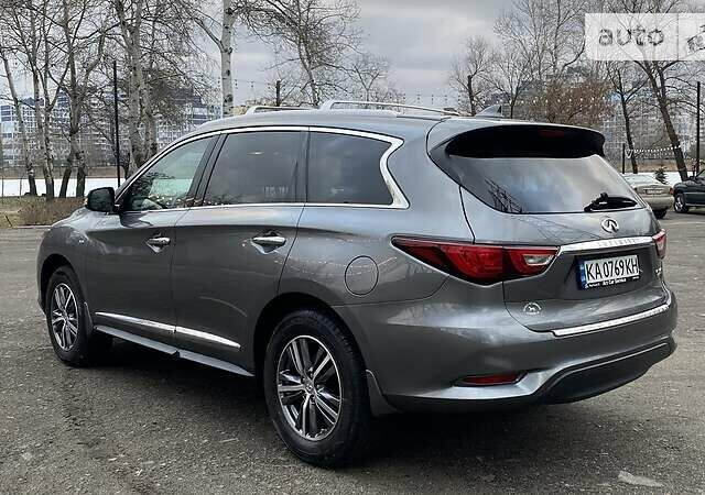 Сірий Інфініті QX60, об'ємом двигуна 3.5 л та пробігом 72 тис. км за 23850 $, фото 2 на Automoto.ua