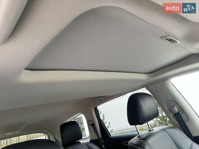 Серый Инфинити QX60, объемом двигателя 3.5 л и пробегом 141 тыс. км за 16900 $, фото 12 на Automoto.ua