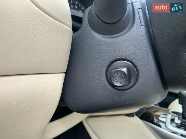 Сірий Інфініті QX60, об'ємом двигуна 3.5 л та пробігом 104 тис. км за 19490 $, фото 14 на Automoto.ua