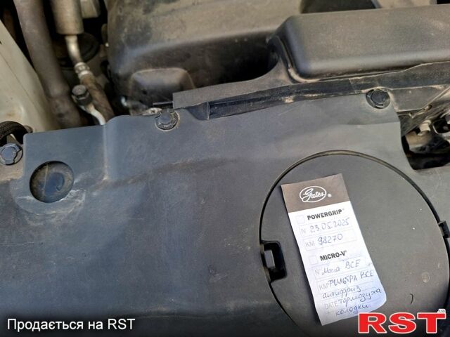 Серый Инфинити QX60, объемом двигателя 3.5 л и пробегом 100 тыс. км за 18700 $, фото 8 на Automoto.ua