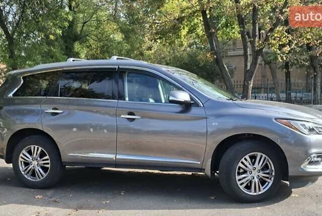 Серый Инфинити QX60, объемом двигателя 3.5 л и пробегом 102 тыс. км за 19600 $, фото 4 на Automoto.ua