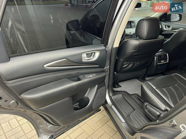 Серый Инфинити QX60, объемом двигателя 3.5 л и пробегом 149 тыс. км за 15500 $, фото 13 на Automoto.ua