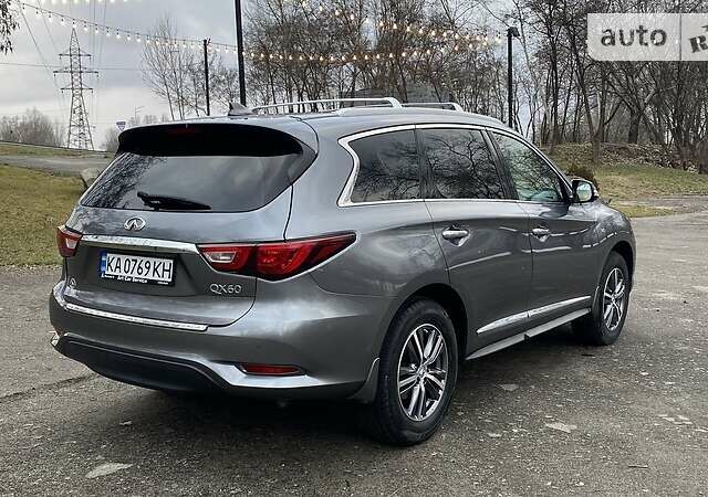 Сірий Інфініті QX60, об'ємом двигуна 3.5 л та пробігом 72 тис. км за 23850 $, фото 4 на Automoto.ua