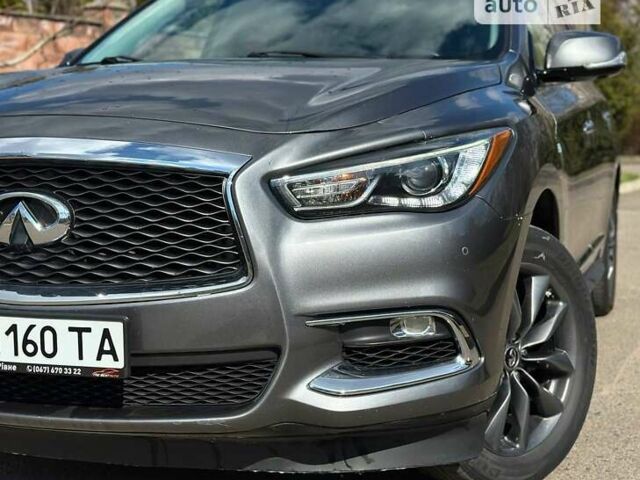 Сірий Інфініті QX60, об'ємом двигуна 3.5 л та пробігом 134 тис. км за 20300 $, фото 1 на Automoto.ua