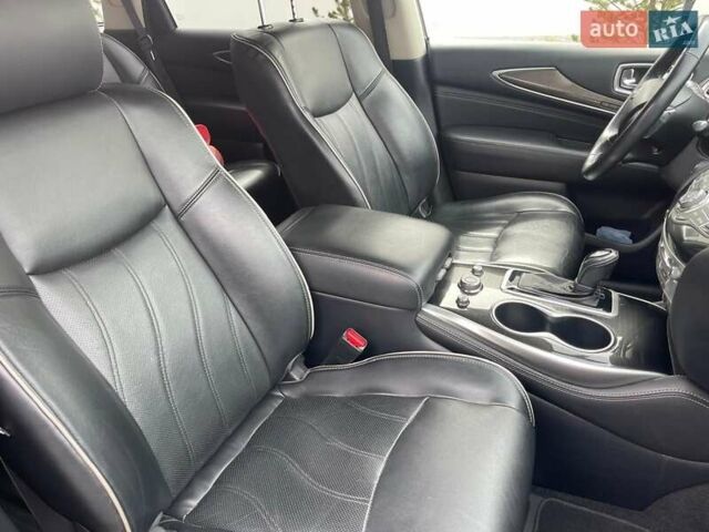 Серый Инфинити QX60, объемом двигателя 3.5 л и пробегом 141 тыс. км за 16900 $, фото 14 на Automoto.ua