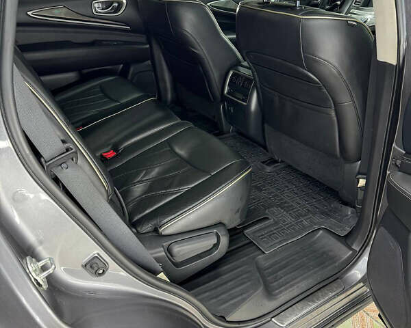Серый Инфинити QX60, объемом двигателя 3.5 л и пробегом 138 тыс. км за 17900 $, фото 29 на Automoto.ua