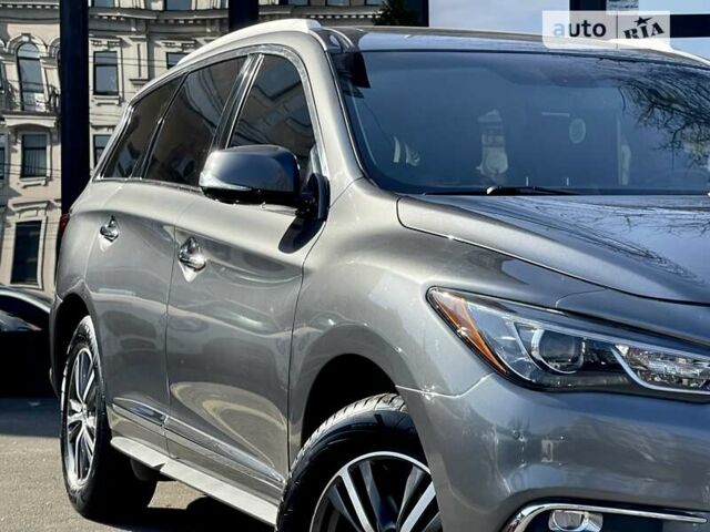 Сірий Інфініті QX60, об'ємом двигуна 3.5 л та пробігом 103 тис. км за 22900 $, фото 1 на Automoto.ua