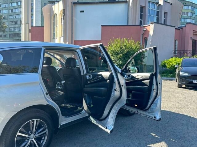 Сірий Інфініті QX60, об'ємом двигуна 3.5 л та пробігом 110 тис. км за 22000 $, фото 12 на Automoto.ua