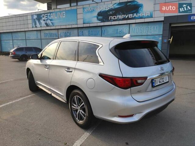 Сірий Інфініті QX60, об'ємом двигуна 3.5 л та пробігом 103 тис. км за 22500 $, фото 7 на Automoto.ua