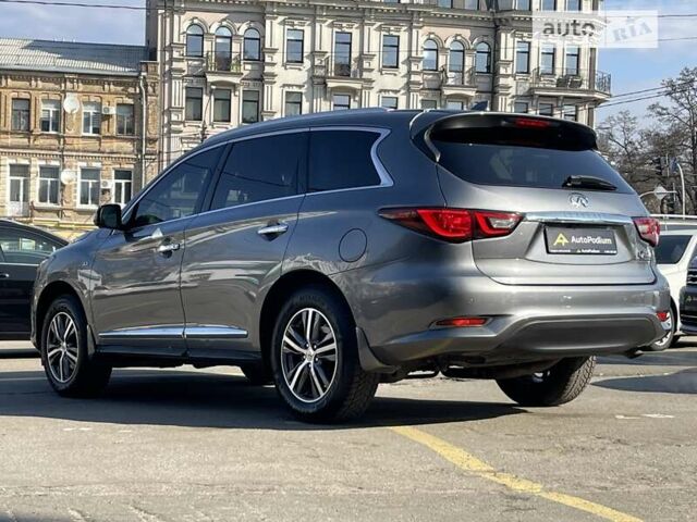 Сірий Інфініті QX60, об'ємом двигуна 3.5 л та пробігом 103 тис. км за 22900 $, фото 6 на Automoto.ua