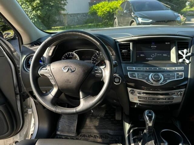 Сірий Інфініті QX60, об'ємом двигуна 3.5 л та пробігом 110 тис. км за 22000 $, фото 1 на Automoto.ua