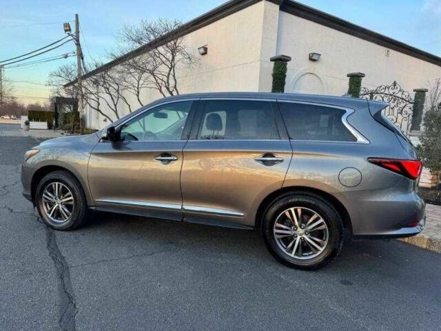 Сірий Інфініті QX60, об'ємом двигуна 3.5 л та пробігом 43 тис. км за 3600 $, фото 1 на Automoto.ua