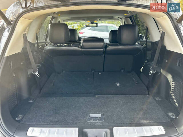 Серый Инфинити QX60, объемом двигателя 3.5 л и пробегом 74 тыс. км за 18300 $, фото 24 на Automoto.ua