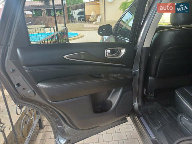 Сірий Інфініті QX60, об'ємом двигуна 3.5 л та пробігом 102 тис. км за 20500 $, фото 11 на Automoto.ua