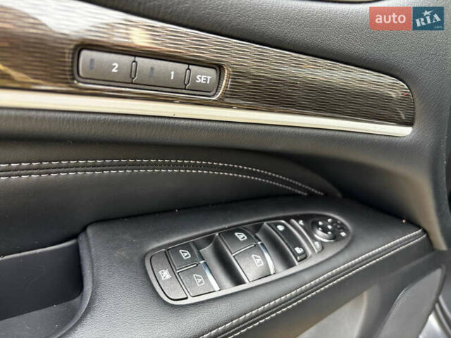 Серый Инфинити QX60, объемом двигателя 3.5 л и пробегом 74 тыс. км за 18300 $, фото 18 на Automoto.ua