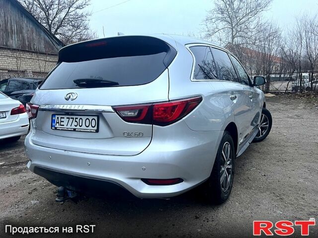 Сірий Інфініті QX60, об'ємом двигуна 3.5 л та пробігом 153 тис. км за 22500 $, фото 1 на Automoto.ua