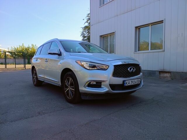 Серый Инфинити QX60, объемом двигателя 3.5 л и пробегом 81 тыс. км за 435 $, фото 1 на Automoto.ua