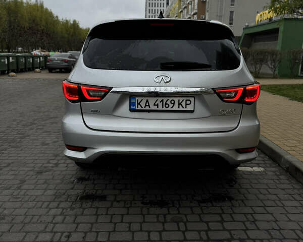 Серый Инфинити QX60, объемом двигателя 3.5 л и пробегом 111 тыс. км за 20000 $, фото 2 на Automoto.ua