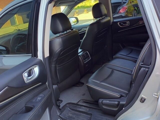 Серый Инфинити QX60, объемом двигателя 3.5 л и пробегом 81 тыс. км за 435 $, фото 7 на Automoto.ua