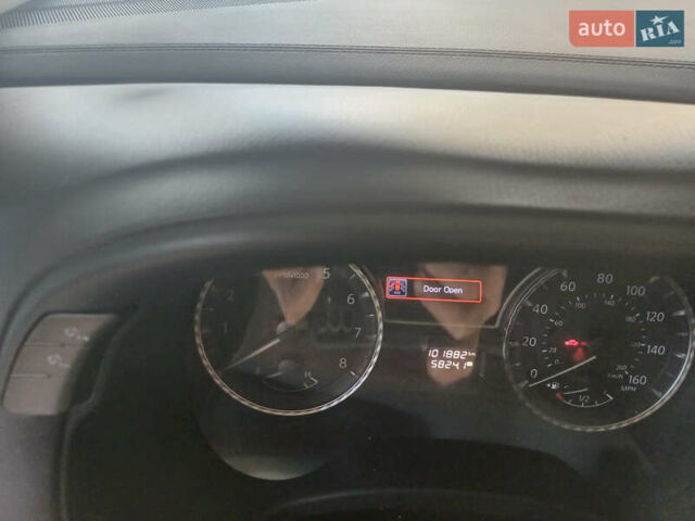 Сірий Інфініті QX60, об'ємом двигуна 3.5 л та пробігом 102 тис. км за 20500 $, фото 17 на Automoto.ua