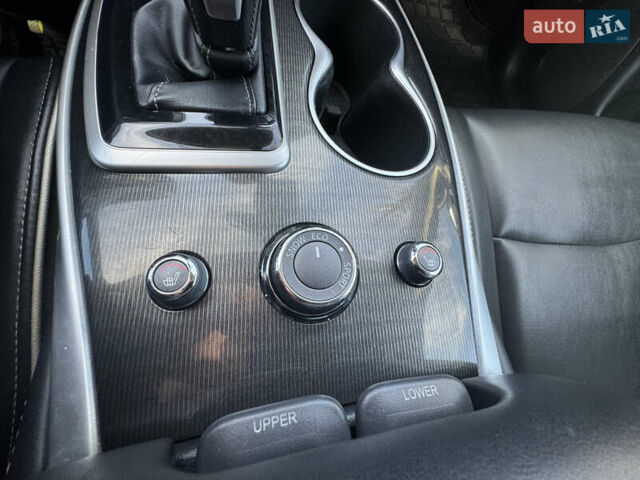 Серый Инфинити QX60, объемом двигателя 3.5 л и пробегом 177 тыс. км за 17500 $, фото 25 на Automoto.ua